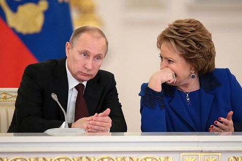 Владимир Путин и Валентина Матвиенко. Фото пресс-службы Кремля